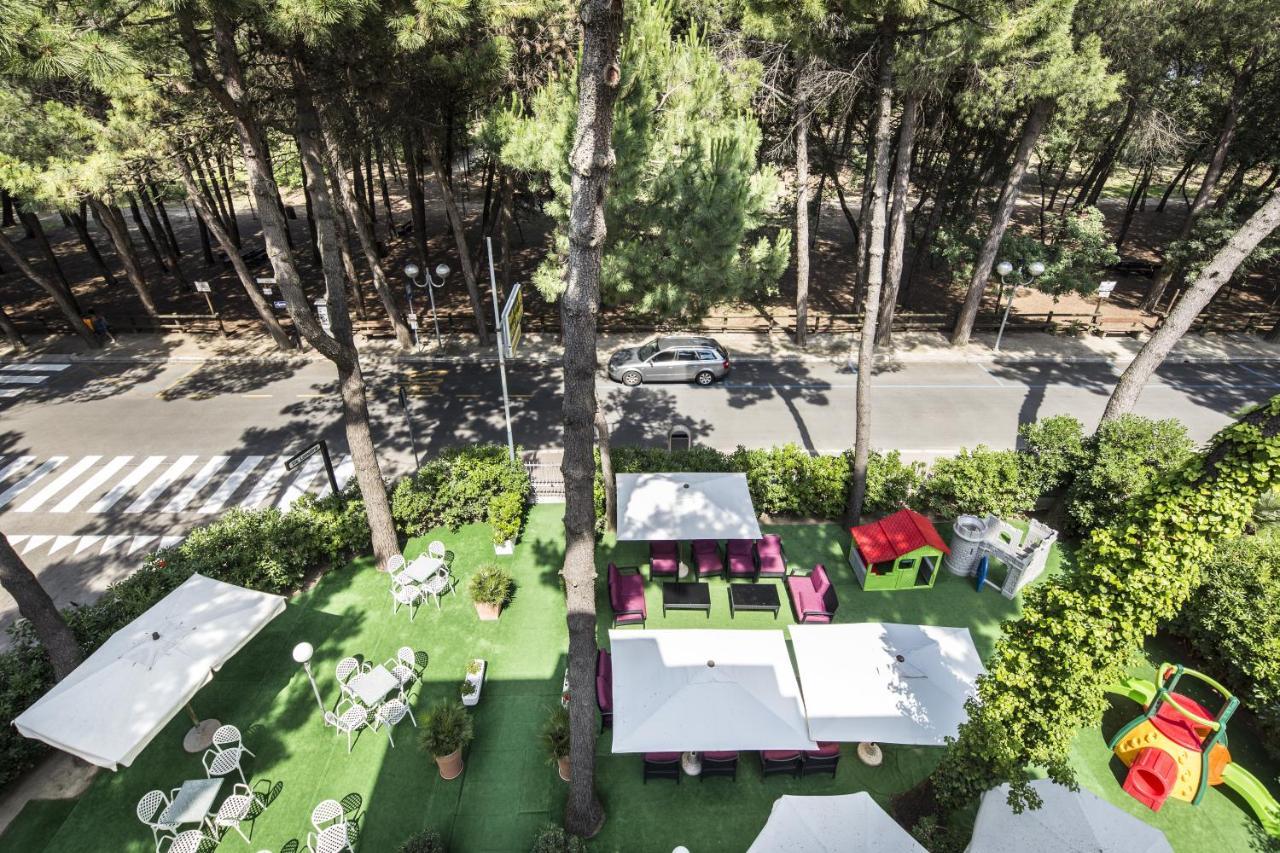 Park Hotel Pineta Cervia Exterior photo